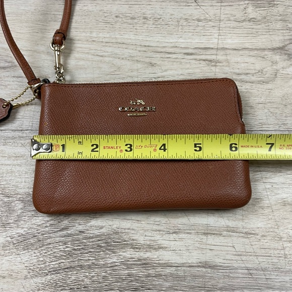 Coach Women's Wristlet Wallet in Crossgrain Leather - Saddle - Picture 10 of 11